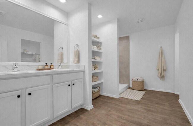 Foto del edificio - 21430 Sacred Grv St