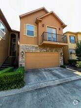 Building Photo - 2617 Almeda Forest Ct