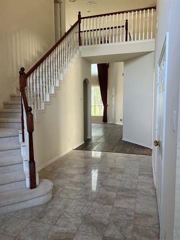 Building Photo - 4201 Abingdon Dr
