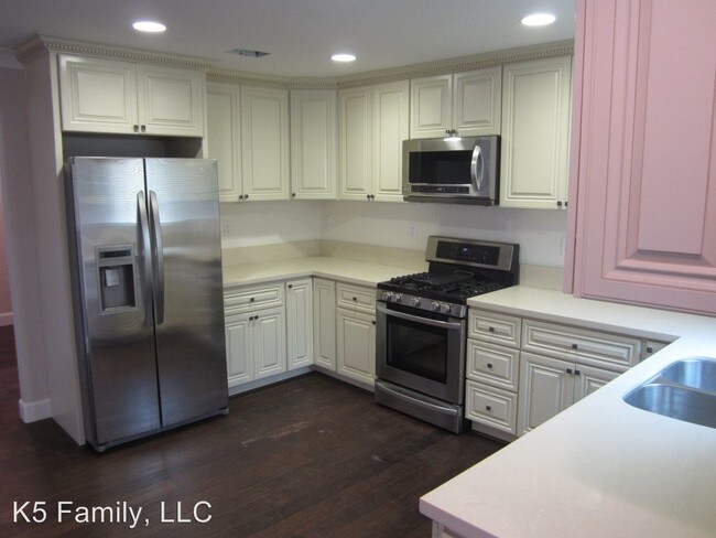 Building Photo - 3 br, 2 bath House - 410 Whitney Avenue