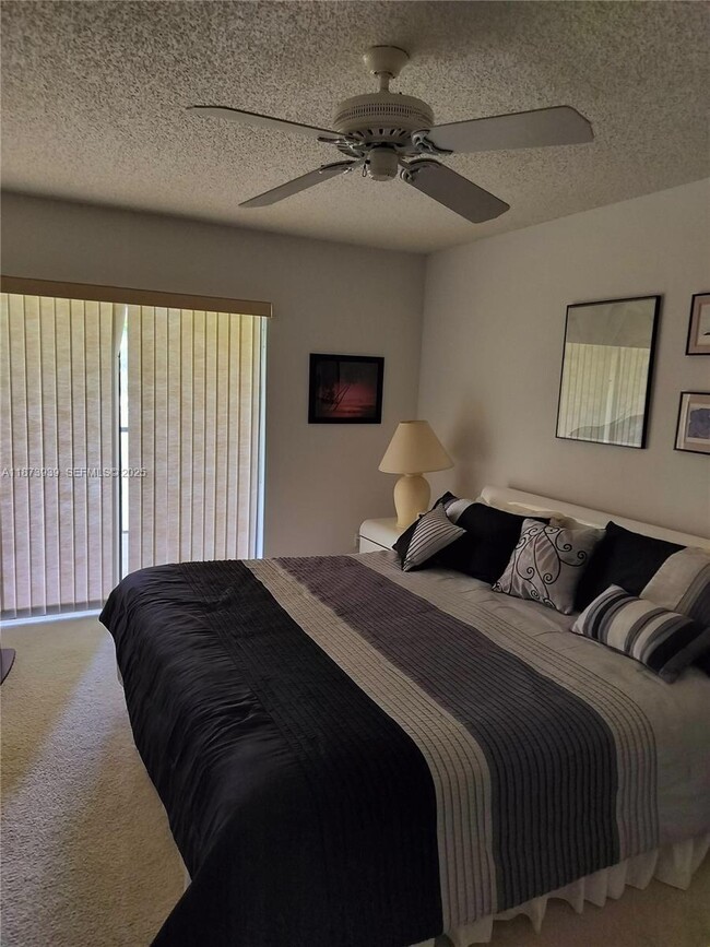 Building Photo - 1002 Keystone Dr