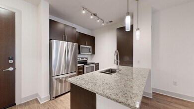 Interior Photo - 322 on North Broad
