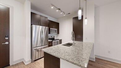 Interior Photo - 322 on North Broad