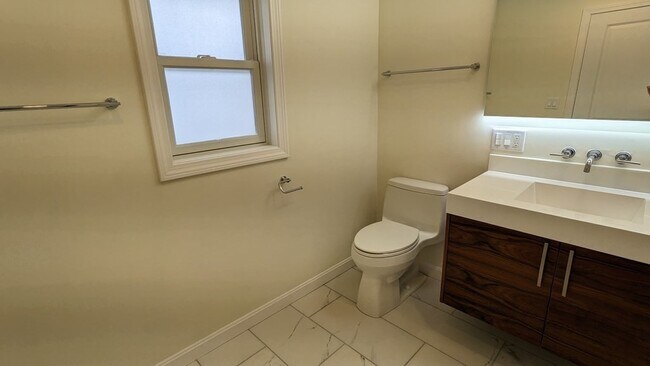 Foto del edificio - 1084 Chestnut St