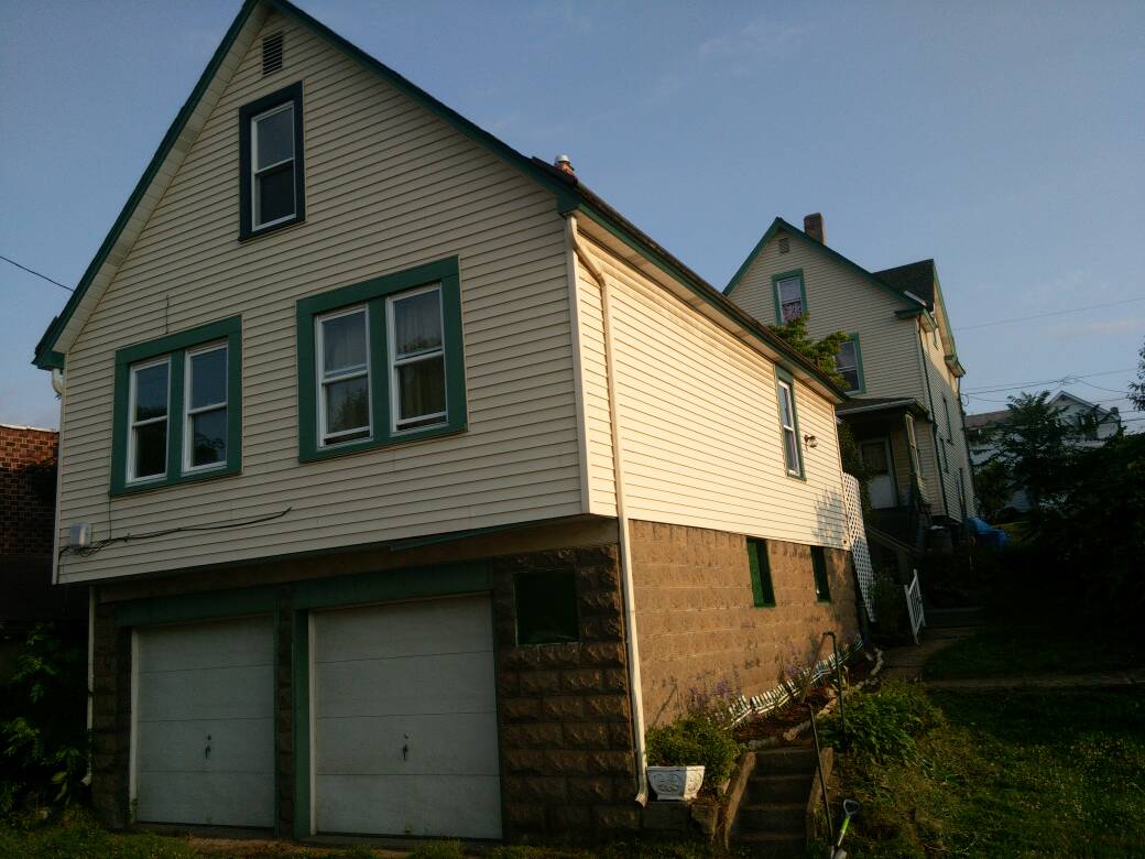 920 Roup Ave, Brackenridge, PA 15014 House Rental in Brackenridge, PA