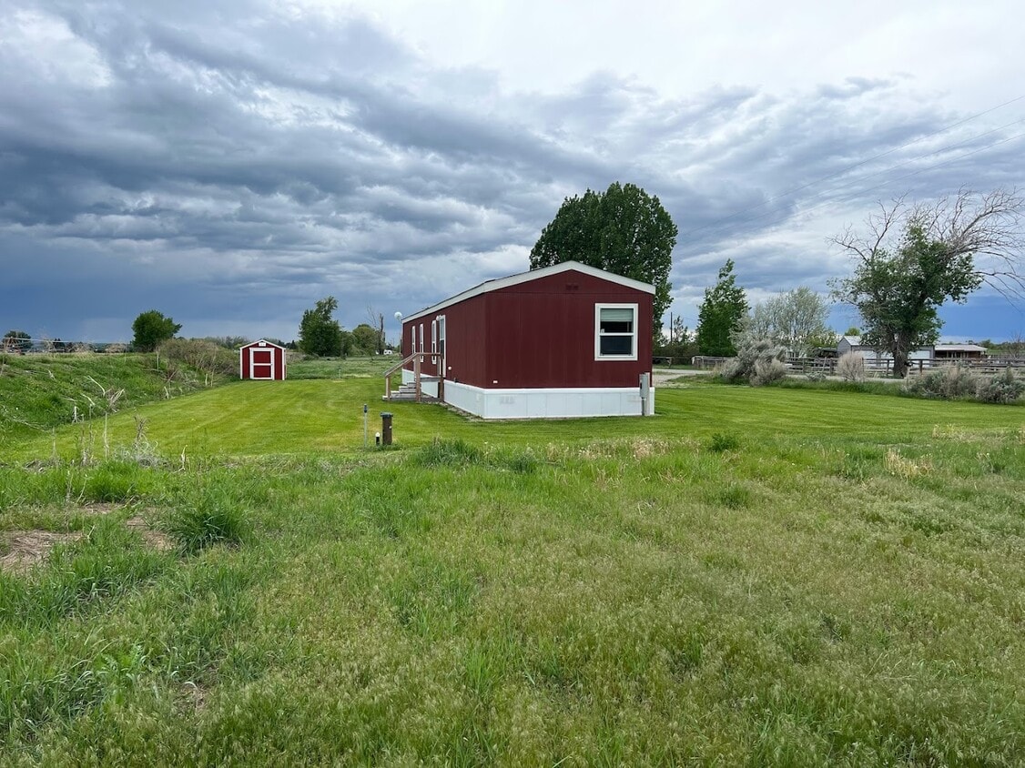 Building Photo - 497 W Riverton Rd