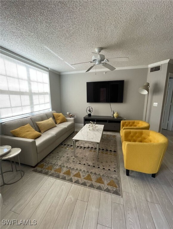 Foto del edificio - 8735 River Homes Lane