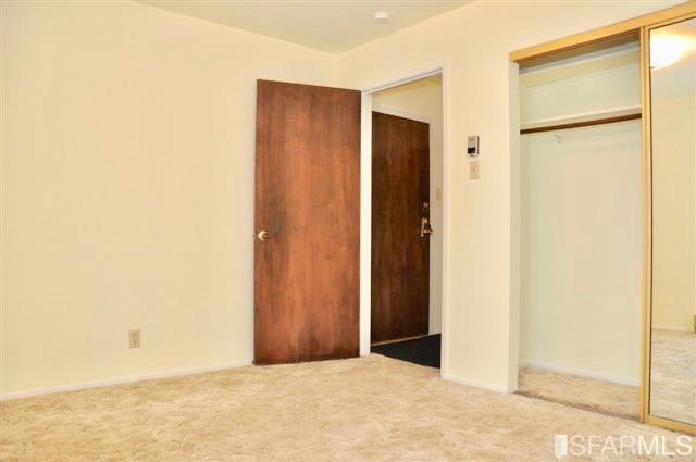Building Photo - 900 Rivera St