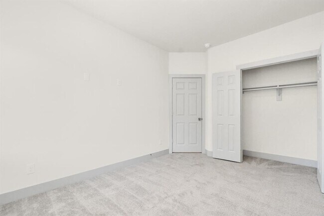 Foto del edificio - 6826 Westover St