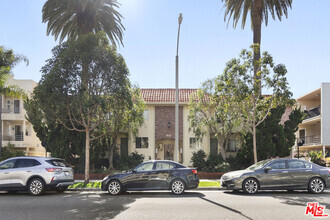 Building Photo - 1012 7th St