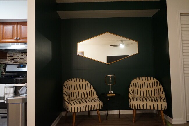 Foto del edificio - 17 E 117th St