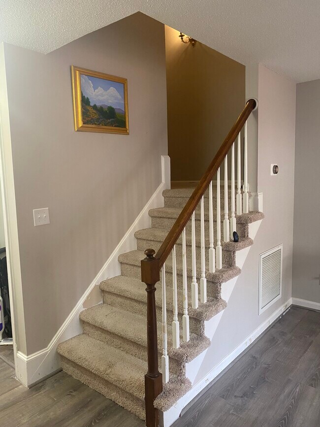 Foto del edificio - 1221 Collington Dr
