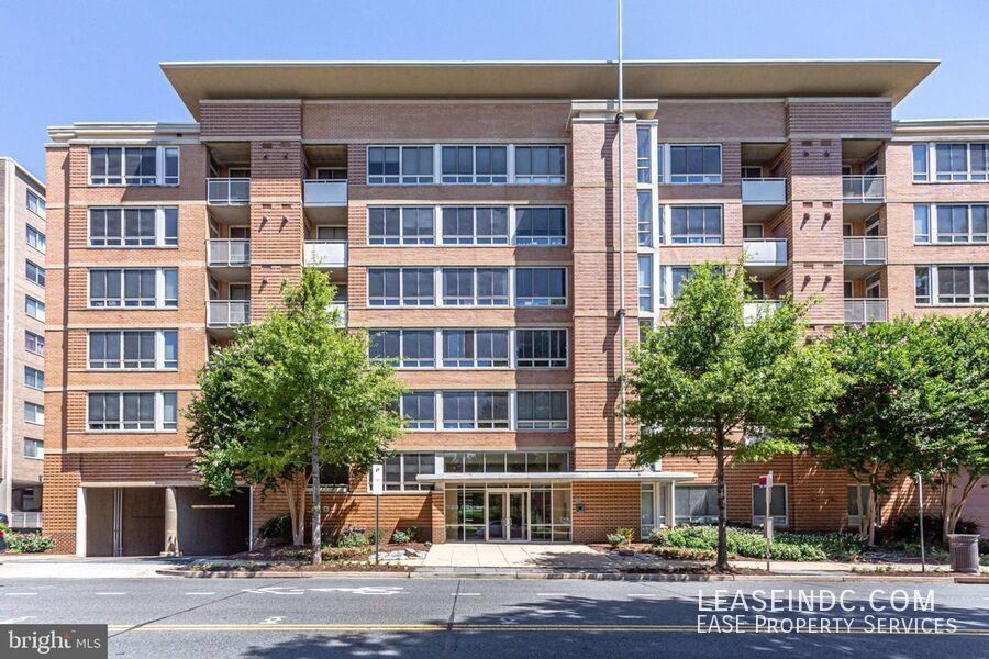 Photo - 355 I Street SW-#301
