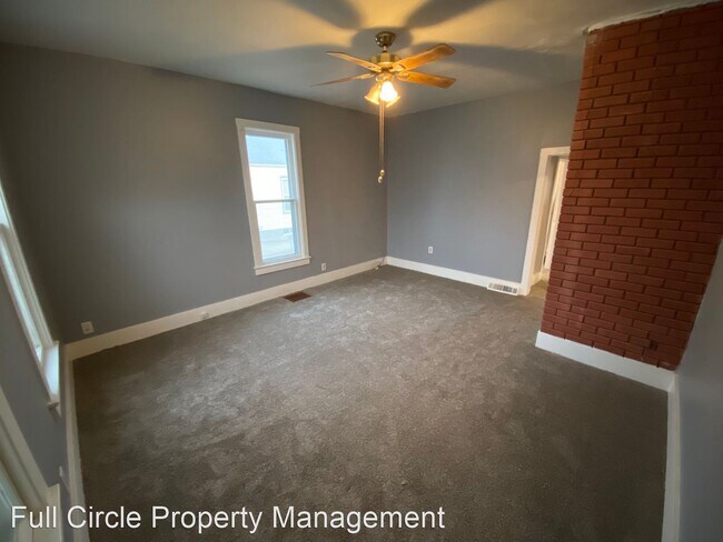Building Photo - 2 br, 1 bath House - 2535 Ave B