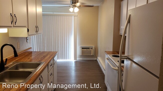 Foto del edificio - 2 br, 1 bath House - 3915 Clear Acre Lane ...