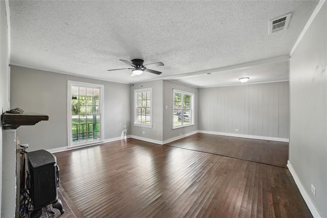 Foto del edificio - 208 Grace Ln