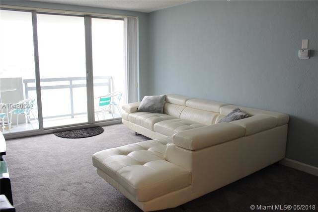 Foto del edificio - 1500 Bay Rd