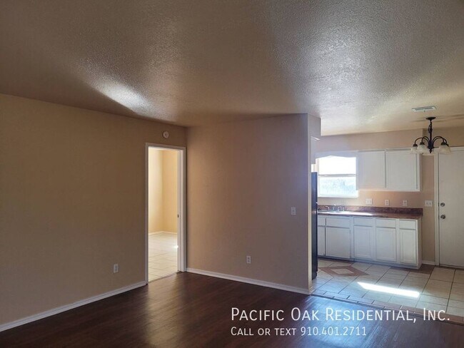 Foto del edificio - RENT SPECIAL – Half Off a Month’s Rent