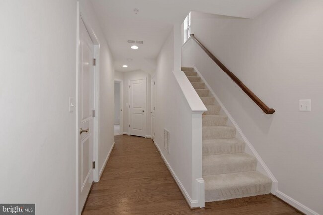 Foto del edificio - 1056 Owens Rd