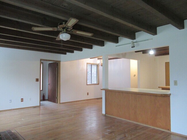Foto del edificio - PENDING APPLICATIONS-Private 2 bedroom 2 both home in Covington