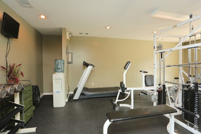 Gimnasio - The Vistas Apartments