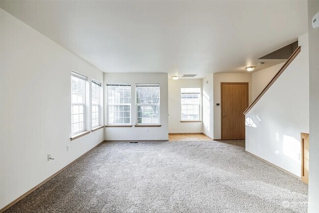 Foto del edificio - 9611 161st St E