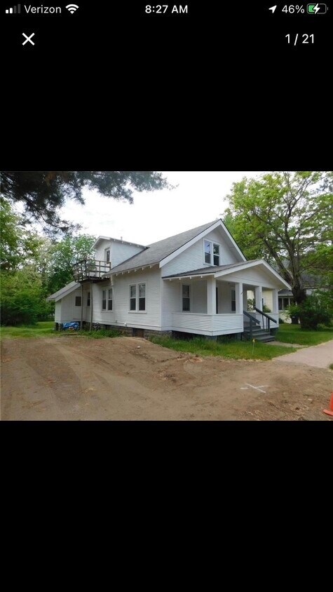 Primary Photo - 1315 9th St E