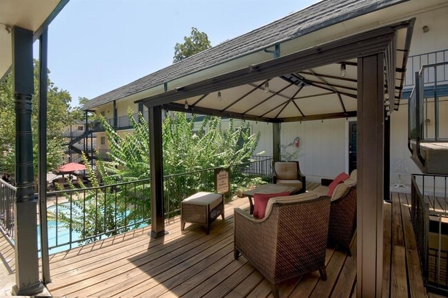 Foto del edificio - 1725 Toomey Rd