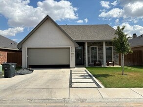 Building Photo - 8642 Fortuna Ct
