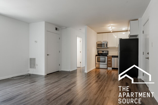 Foto del edificio - 925 W Carmen Ave