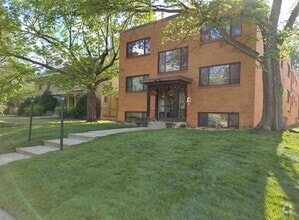 Building Photo - 2210 Pillsbury Ave