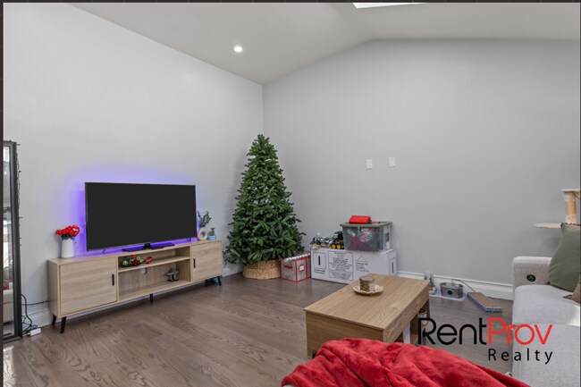 Foto del edificio - 517 Country View Dr