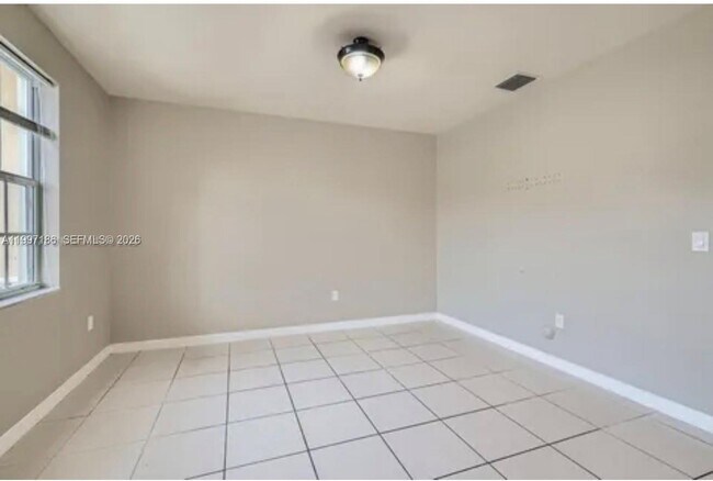 Foto del edificio - 9125 SW 227th St