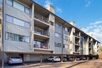 Building Photo - 61 Mt Kemble Ave