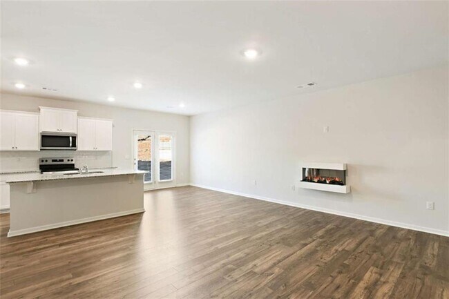 Building Photo - 17 Rustin Rdg