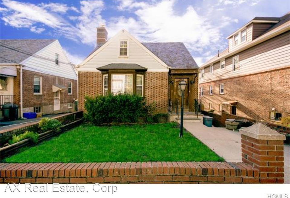 Primary Photo - 261 Sedgwick Ave