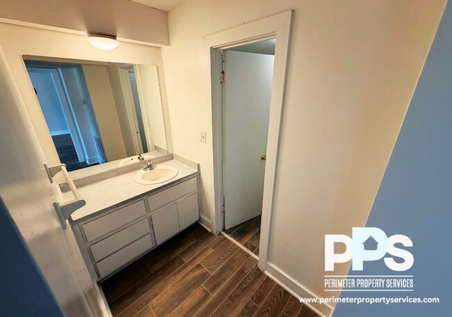 Foto del edificio - 1040 Sandtown Rd SW