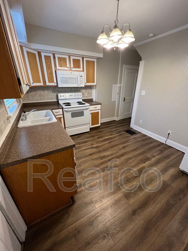 Foto del edificio - 277 E Moler St