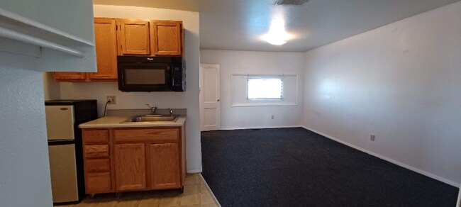 Foto del edificio - 842 E Yellowstone Hwy