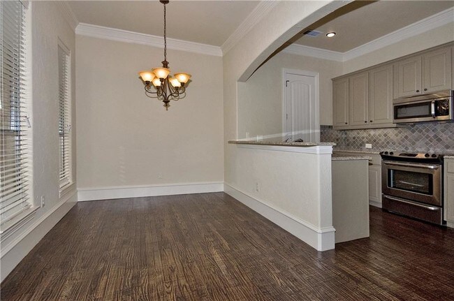 Building Photo - 1537 Sienna Ct