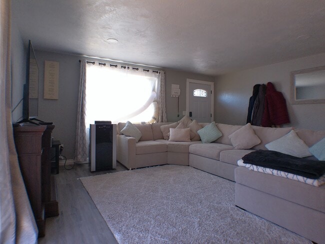 Building Photo - 1474-MHH1474 Rozilla Ct NE
