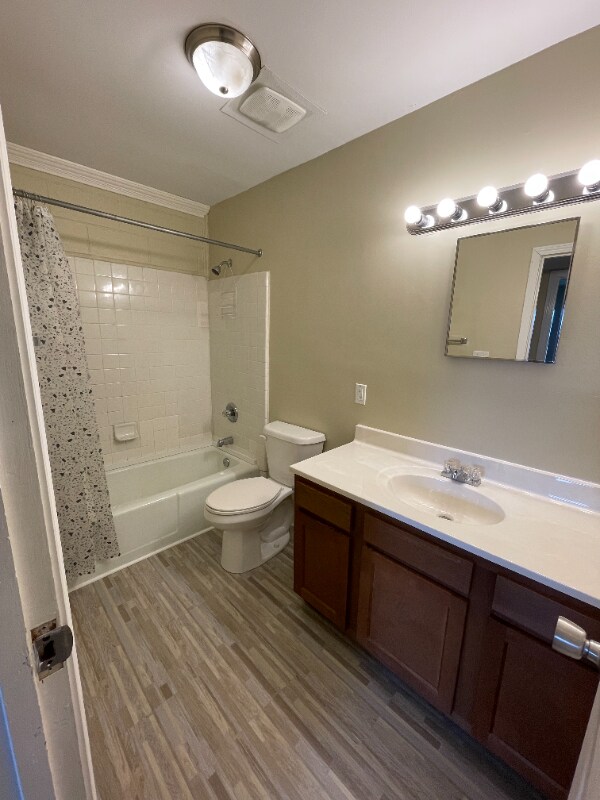 Foto del edificio - 1804 Marion Manor Dr