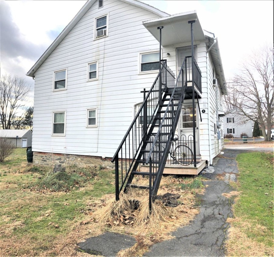 Primary Photo - 210 Georgetown Rd