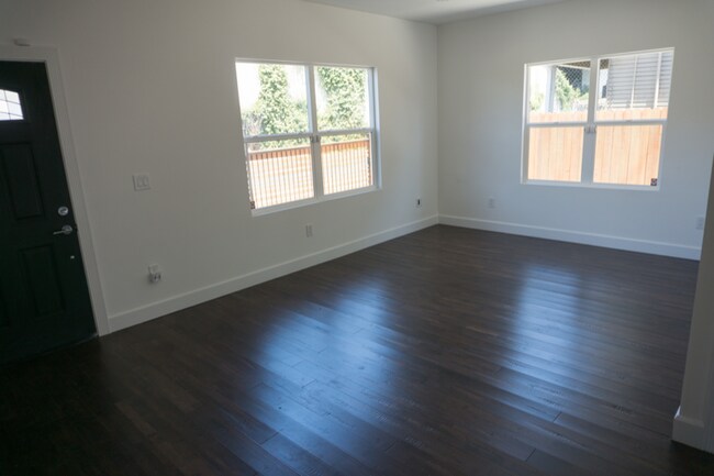 Foto del edificio - 835 35th St