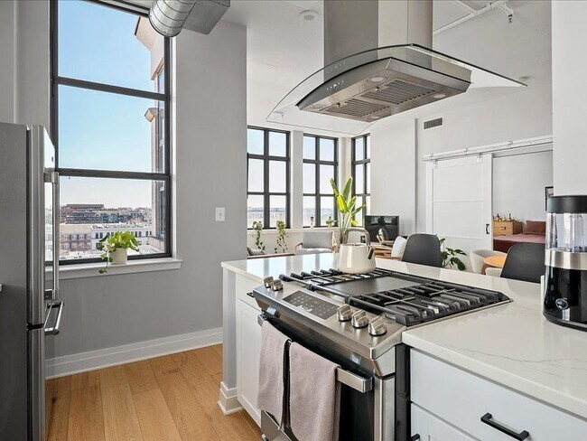 Foto del edificio - 2020 12th St NW