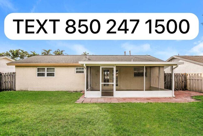 Foto del edificio - 4685 NW 113th Terrace