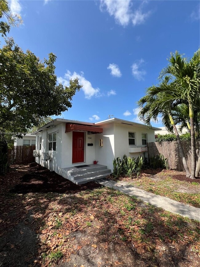 Building Photo - 150 NE 59th St
