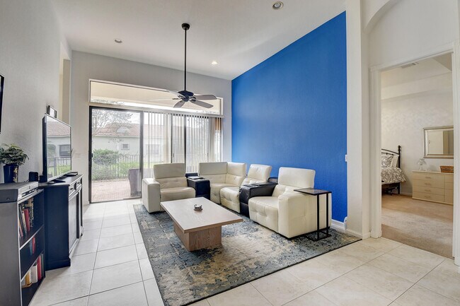 Foto del edificio - 9508 Tivoli Isles Blvd
