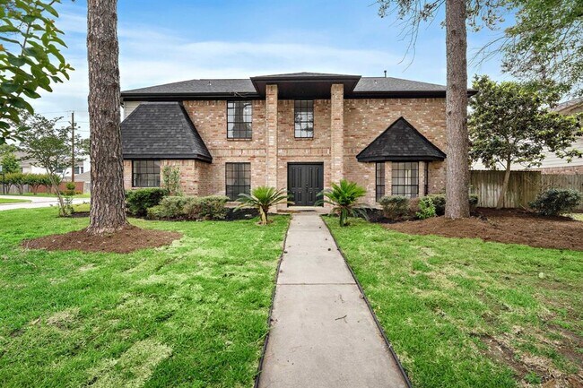 Building Photo - 18122 Memorial Estates Dr