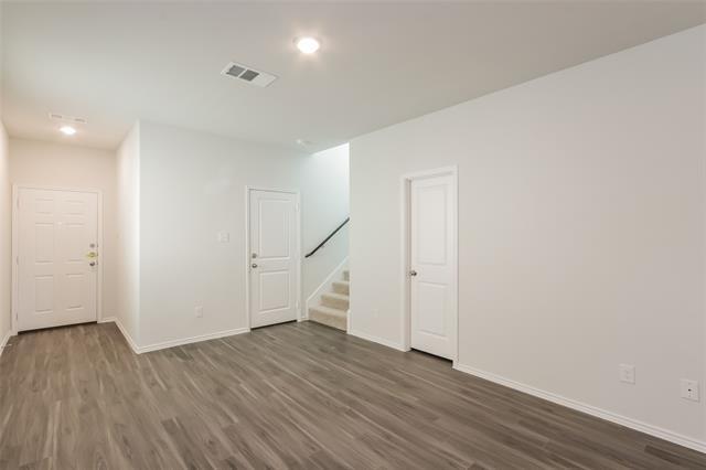 Foto del edificio - 1300 Jonah Ln